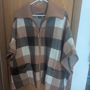 Tahari Zip Collared Neutral Plaid Oversized Knit Poncho with Pockets-Small